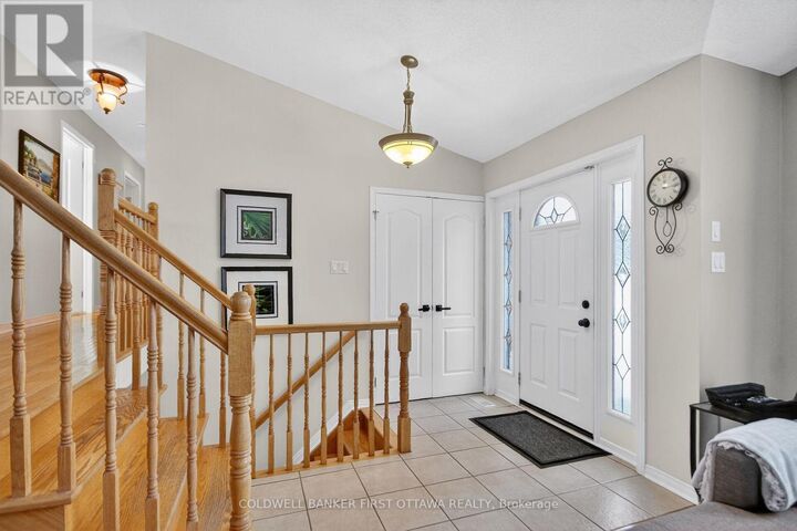 Property Photo:  2960 Ernside Crescent  ON K4C 1B6 