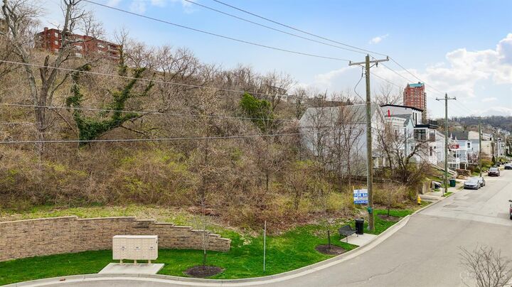 Property Photo:  3104 Walworth Avenue  OH 45226 