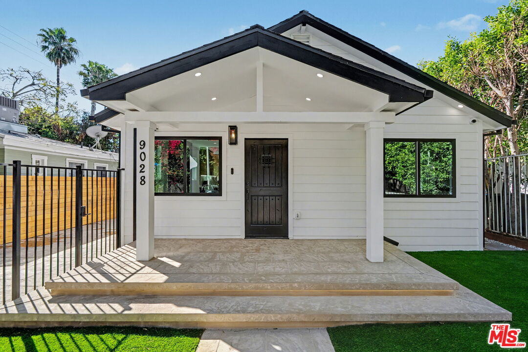 Property Photo:  9028 Keith Ave  CA 90069 