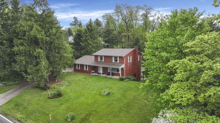 Property Photo: 1871 Blue Jay Road OH 43056