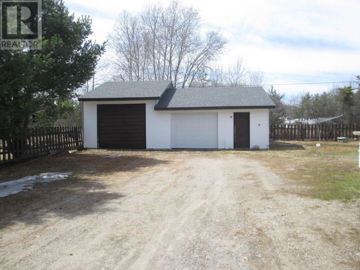 Property Photo: 208 West Street ON P0T 1T0