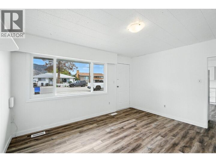 Property Photo:  2564 Coutlee Avenue  BC V1K 1B8 