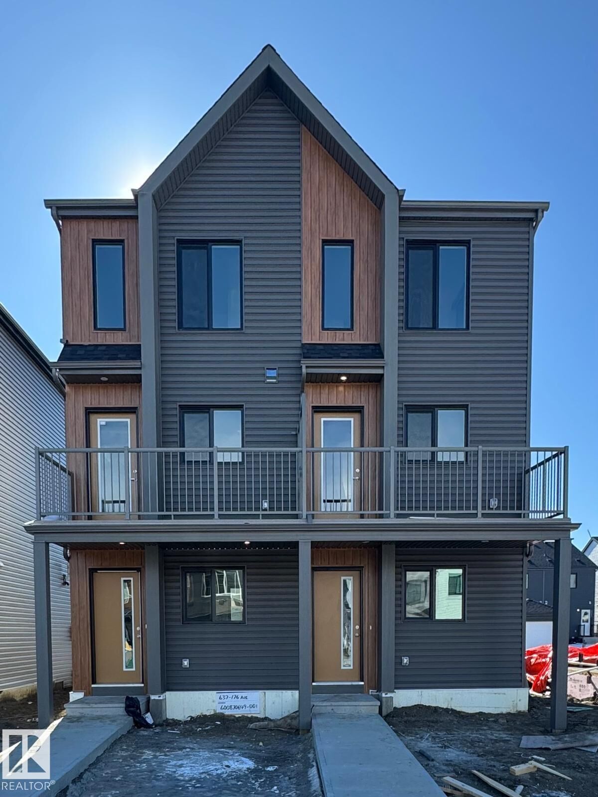 Property Photo:  5145 River's Edge Way NW  AB T6M 3B6 