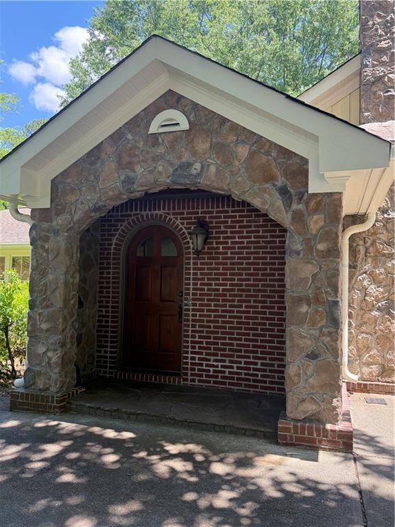 Property Photo:  224 Hillcrest Drive  GA 30701 