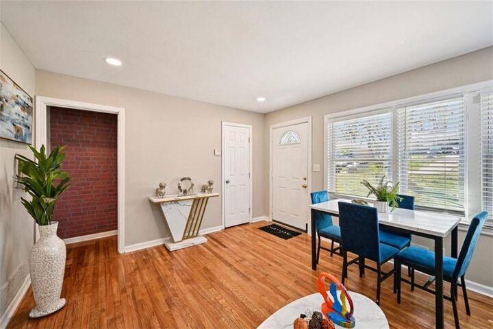 Property Photo:  2148 Meador Avenue SE  GA 30315 