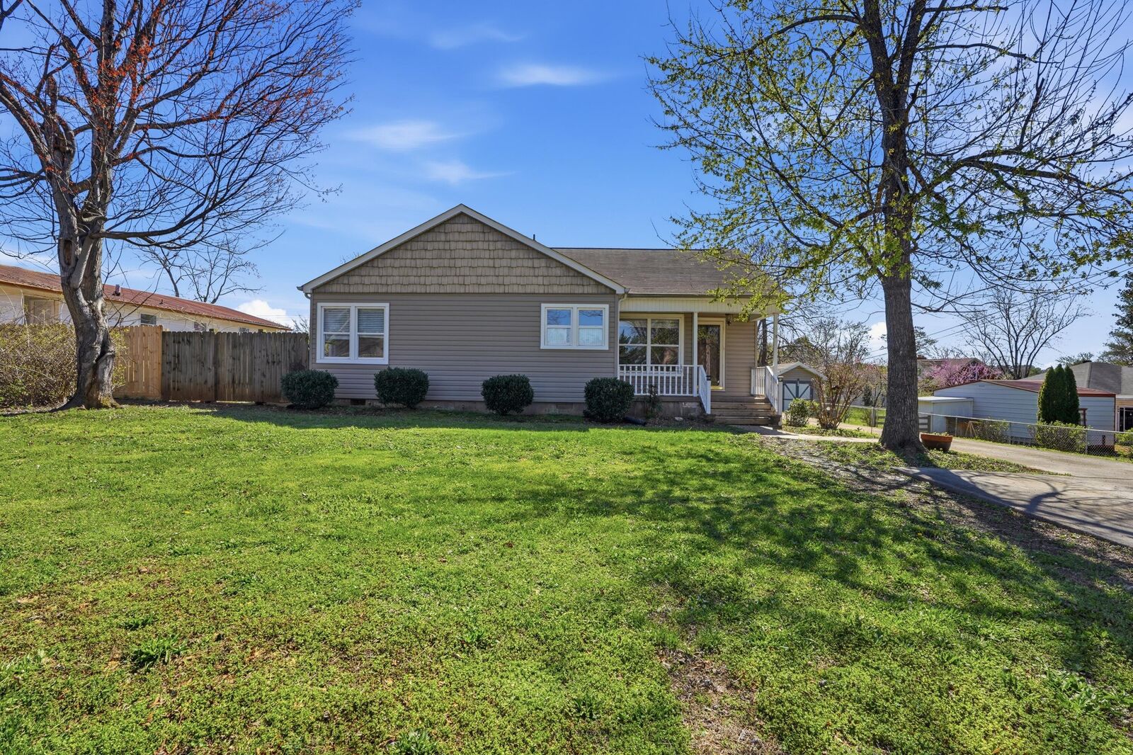 Property Photo: 210 Gale Drive TN 37312