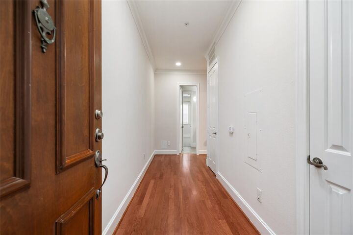 Property Photo:  7134 Mapleridge Street 3G  TX 77081 