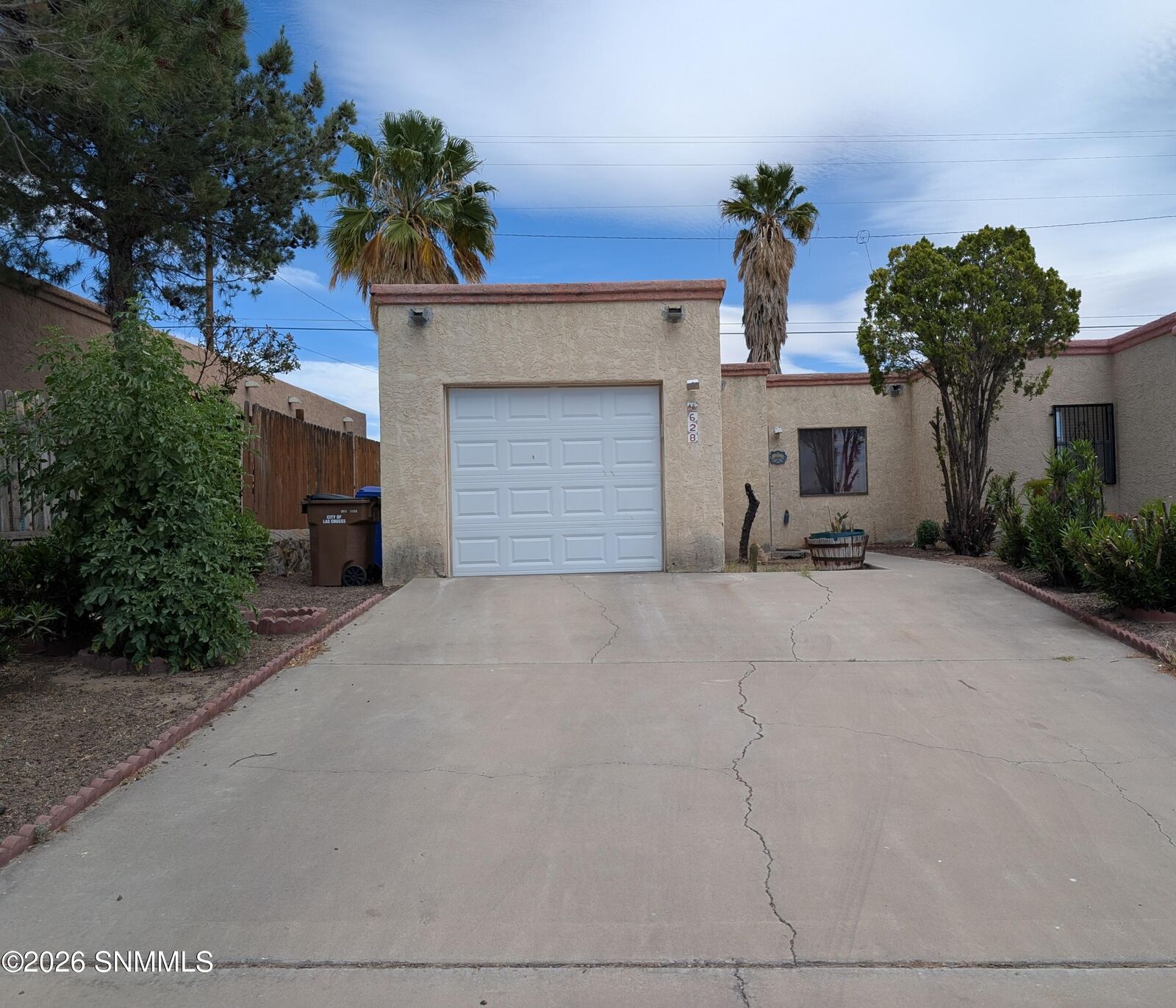 Property Photo:  628 Cindy Place  NM 88001 
