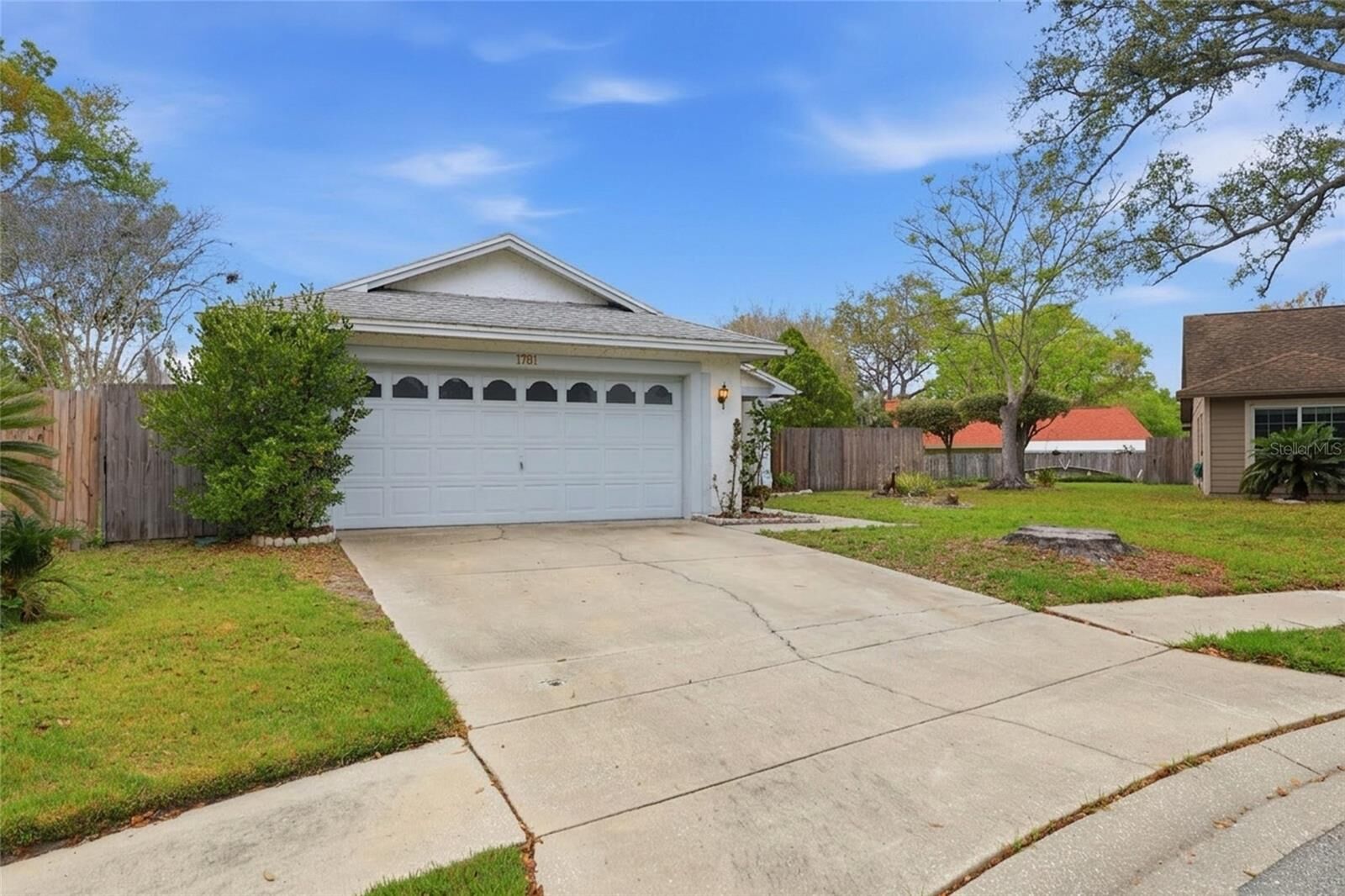 Property Photo: 1701 Coppersmith Court FL 33559