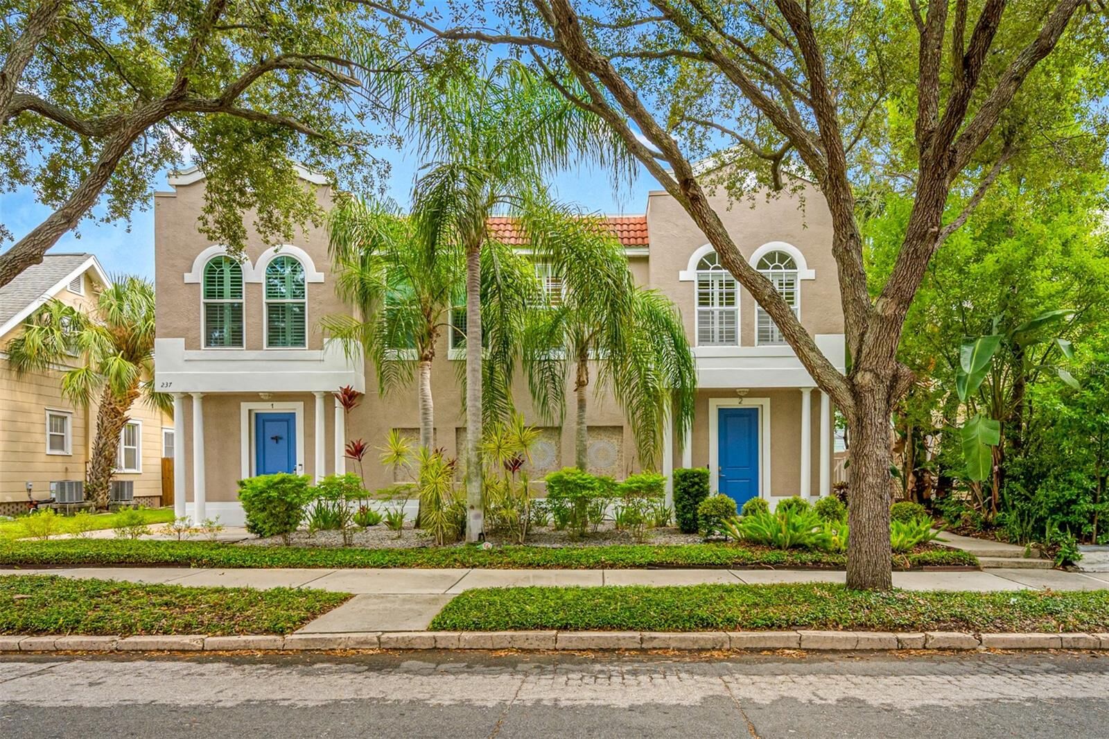 Property Photo:  237 7th Avenue N 2  FL 33701 