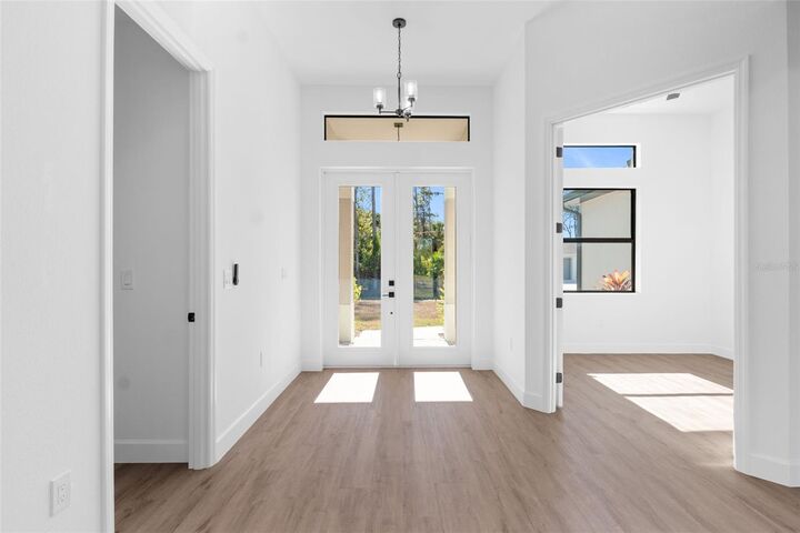 Property Photo:  1566 Knotty Pine Avenue  FL 34288 