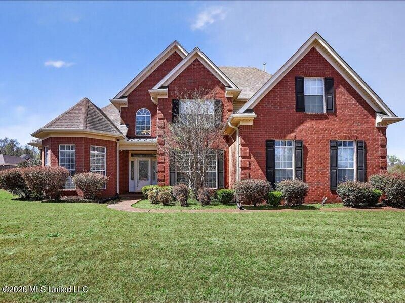 Property Photo: 911 Clair Cove MS 38632