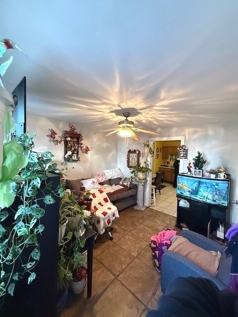 Property Photo:  2252 S Sacramento Avenue  IL 60623 