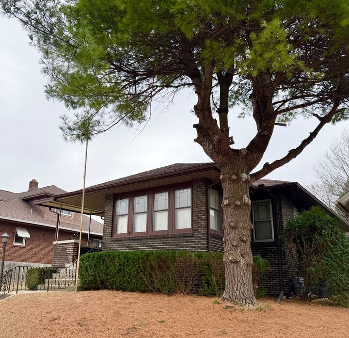 Property Photo:  748 7th Street  IL 61301 