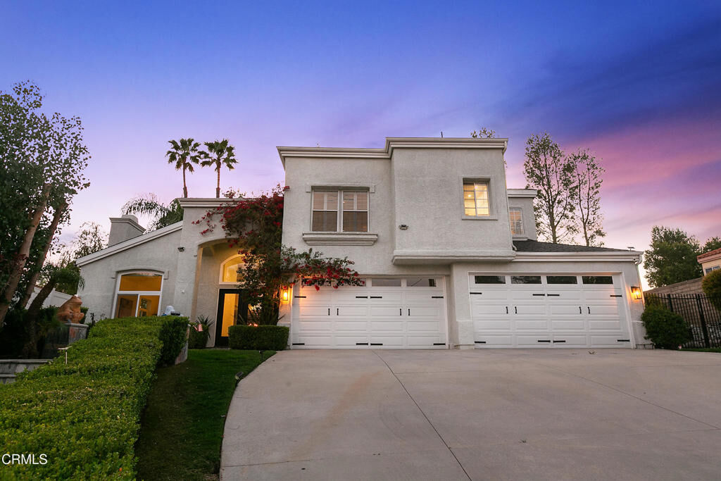Property Photo:  5537 Foothill Drive  CA 91301 