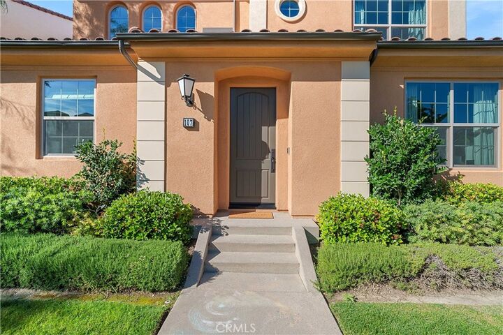 Property Photo:  107 Landroute  CA 92618 