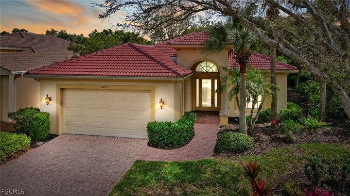 Property Photo:  18271 Parkside Greens Drive  FL 33908 