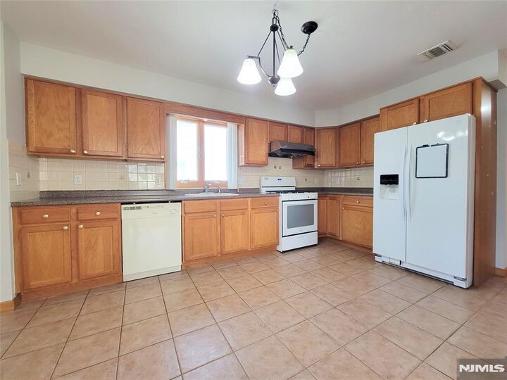 Property Photo: 430 Elm Street 2nd Floor NJ 07032