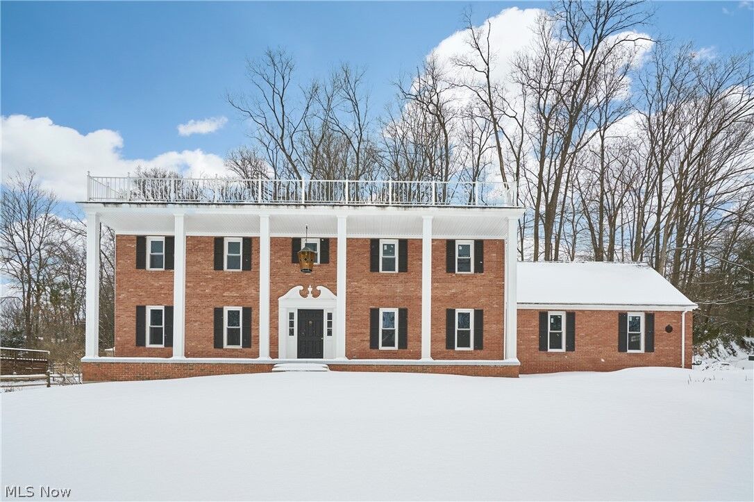 Property Photo:  8712 Bradford Lane  OH 44141 