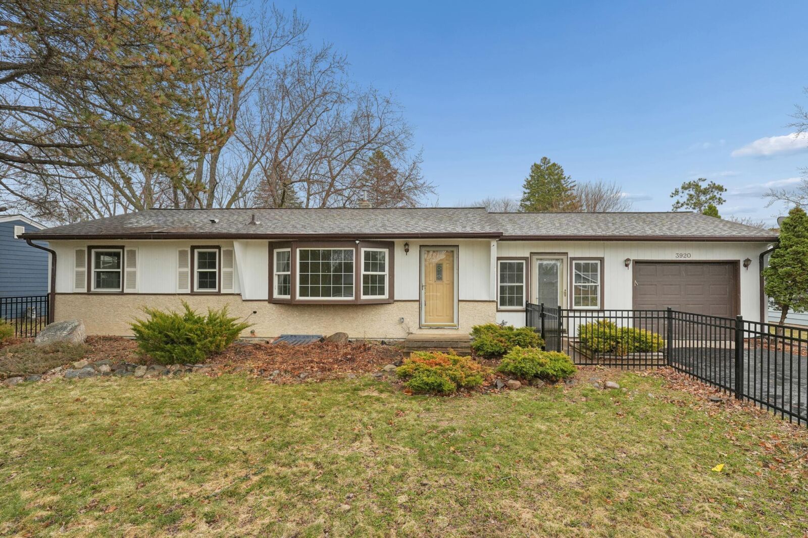 Property Photo:  3920 White Bear Avenue N  MN 55110 