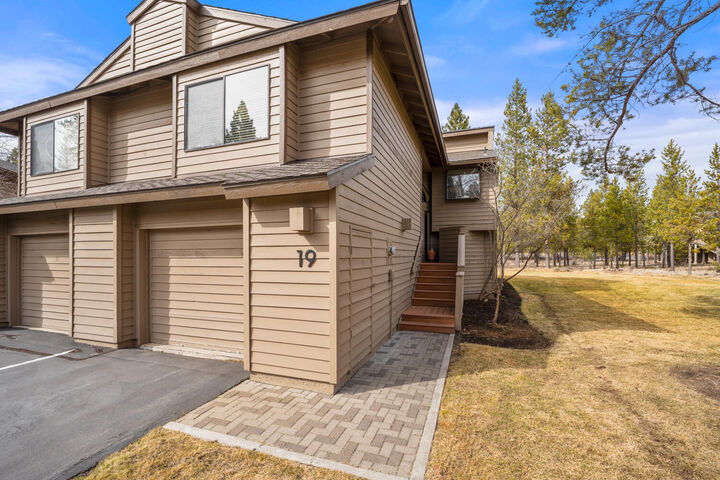 Property Photo:  17772 W Core Road 19  OR 97707 