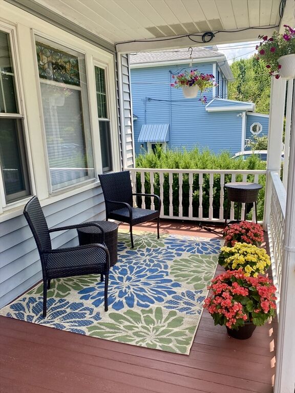 Property Photo:  82 Oak Street  MA 02421 