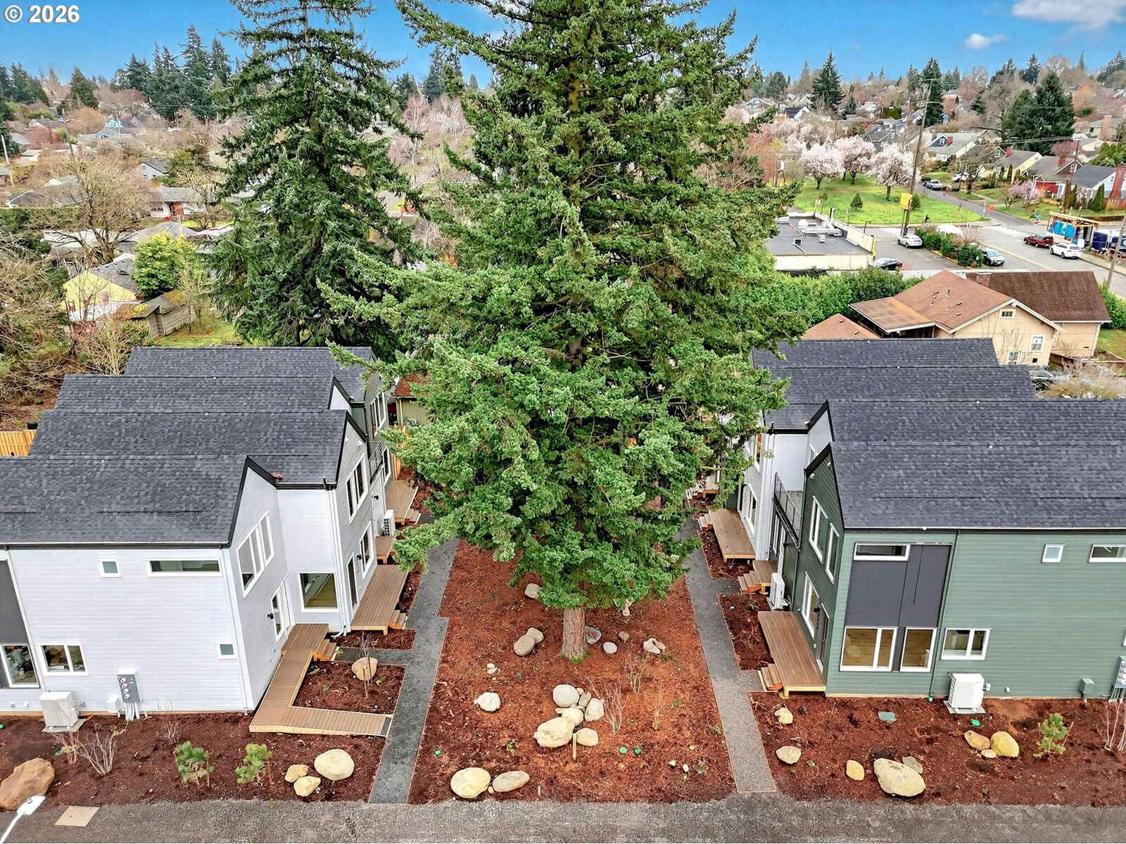 Property Photo: 7256 NE Going St OR 97218