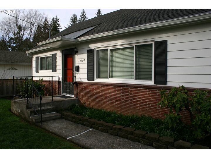 Property Photo:  13107 SE 21st Ave  OR 97222 