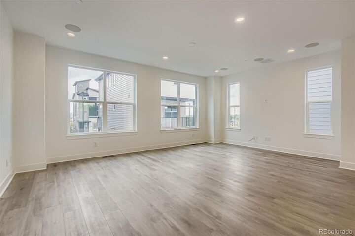 Property Photo:  10886 E Hinsdale Circle  CO 80112 