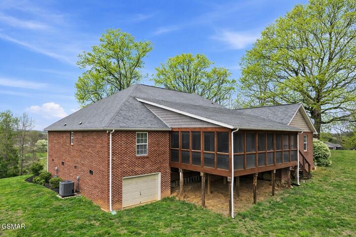 Property Photo:  3217 Sandpiper Court  TN 37764 