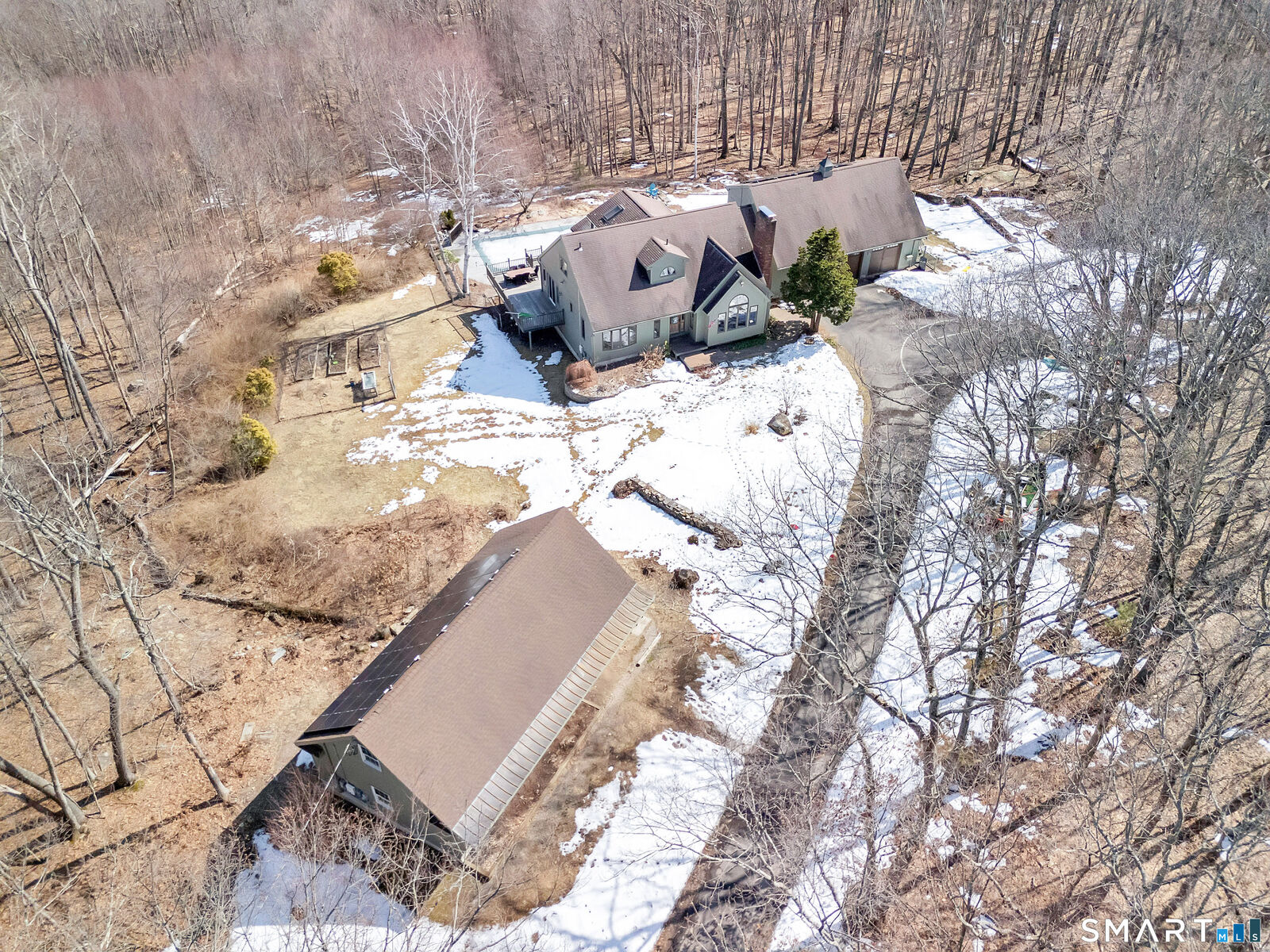Property Photo:  217 Old Post Road  CT 06084 