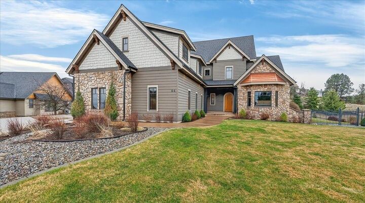 Property Photo:  54 N Chief Garry Dr  WA 99019 