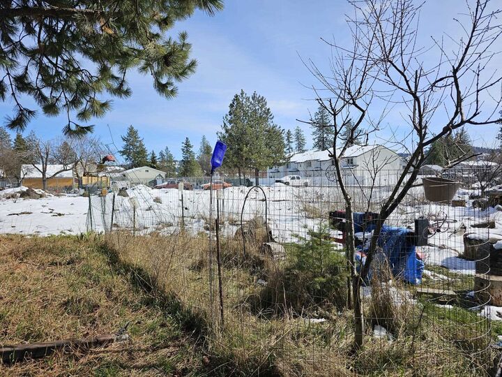 Property Photo:  4011 E 27th Ave  WA 99223 