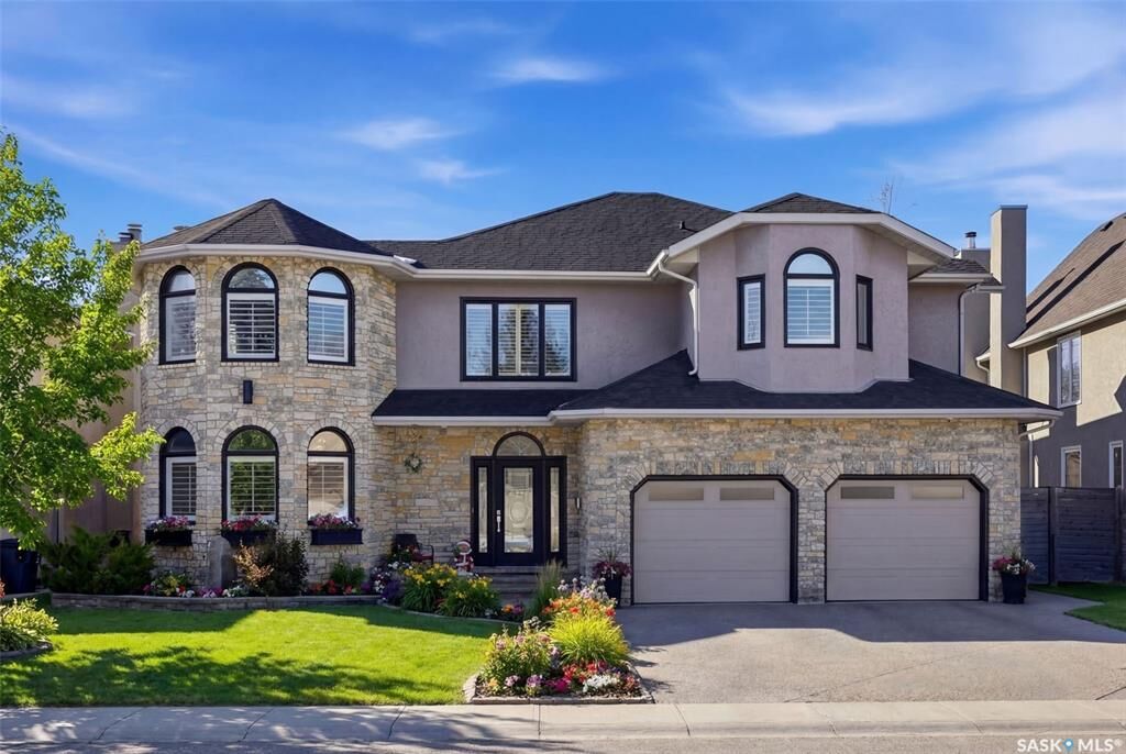 Property Photo: 3606 Selinger Crescent SK S4V 2H6