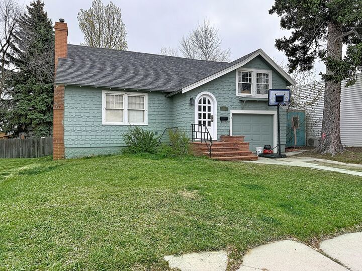 Property Photo:  457 N Adams Avenue  WY 82834 