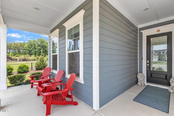 Property Photo: 1229 Hodgson Lane NC 27526