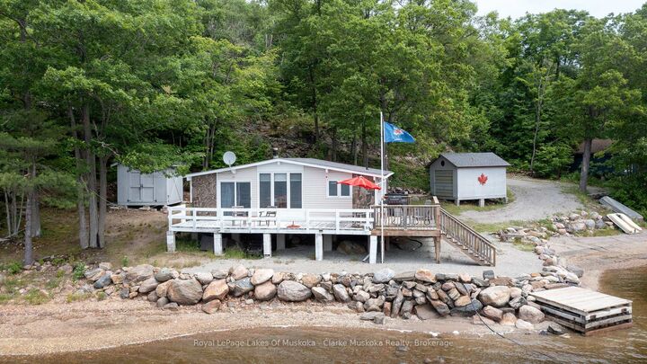 Property Photo: 709 Harrison Trail ON L0K 1S0