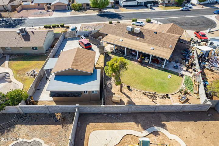 Property Photo: 5344 W Mercer Lane AZ 85304