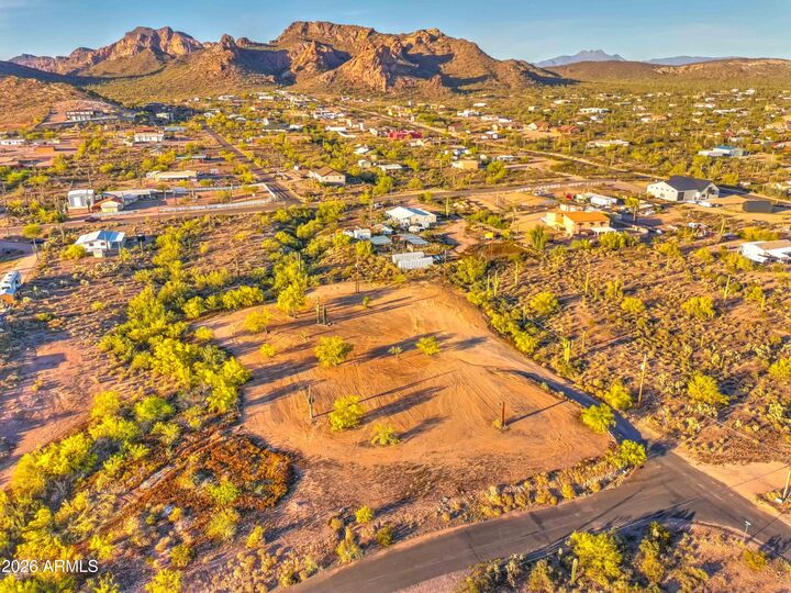 Property Photo:  268 W Frontier Street -  AZ 85120 