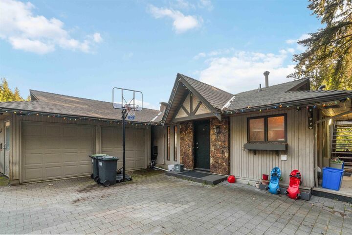 Property Photo: 5189 Madeira Court BC V7R 3K7
