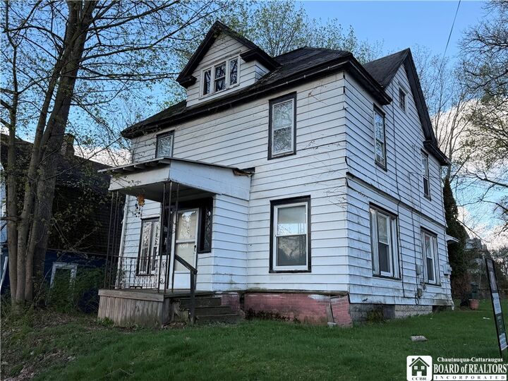 Property Photo:  37 Sturges Street  NY 14701 