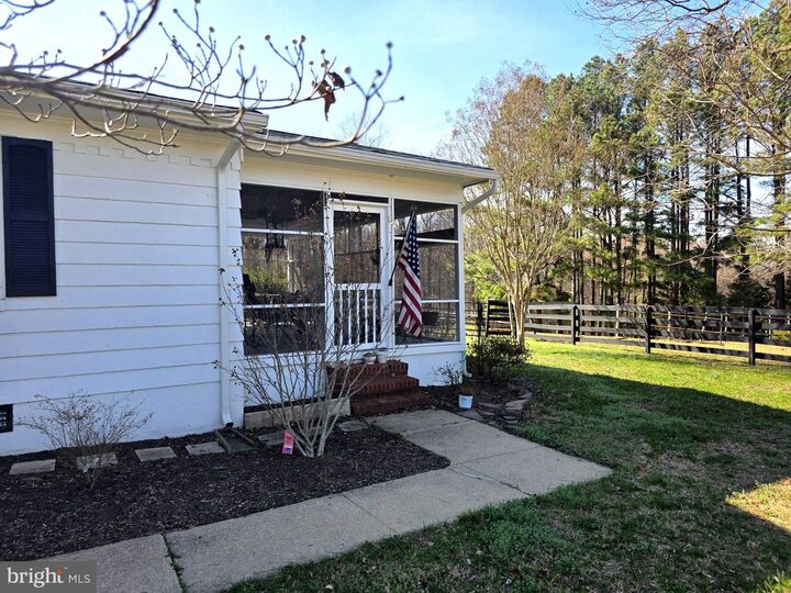 Property Photo:  10122 Elys Ford Road  VA 22407 