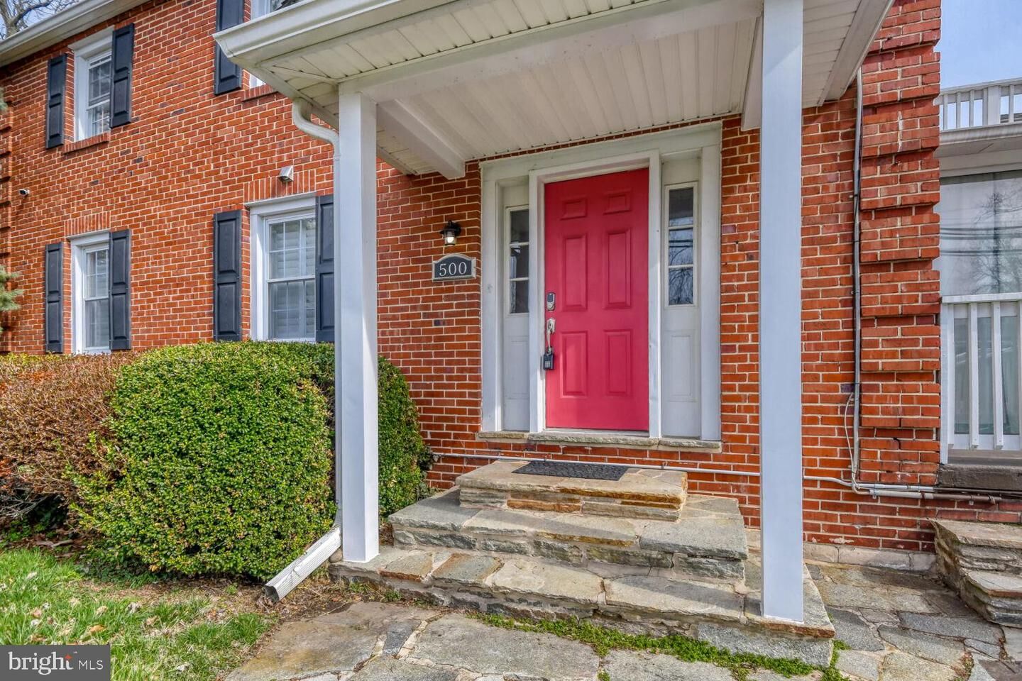 Property Photo:  500 W Joppa Road  MD 21204 