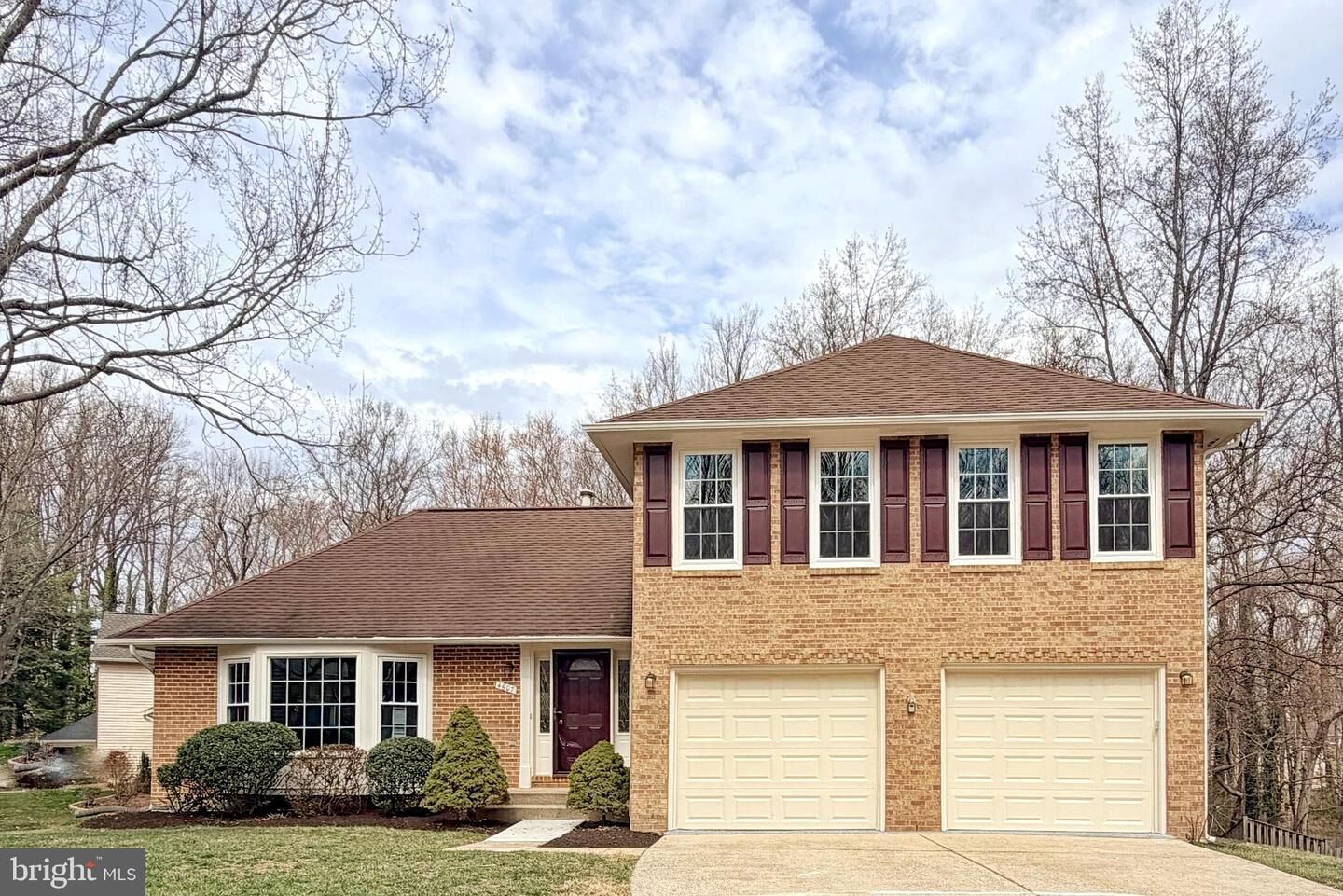 Property Photo: 4607 Tapestry Drive VA 22032