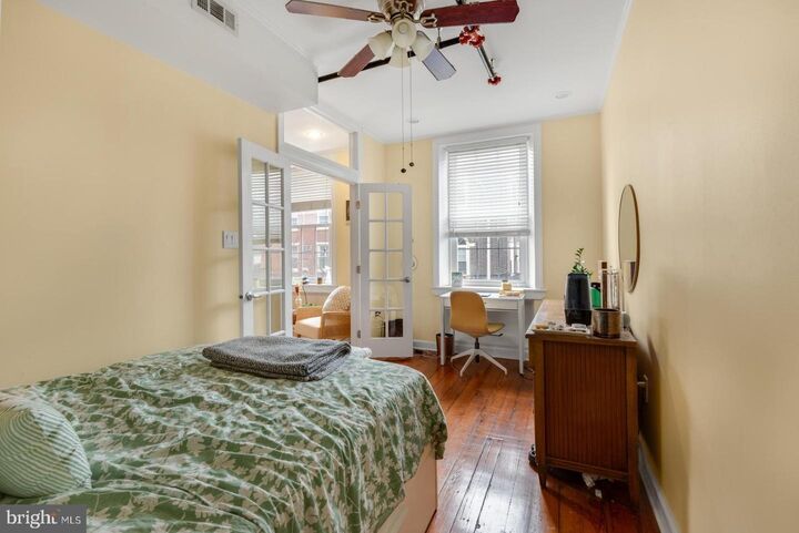 Property Photo: 1341 Lombard Street 2 PA 19147