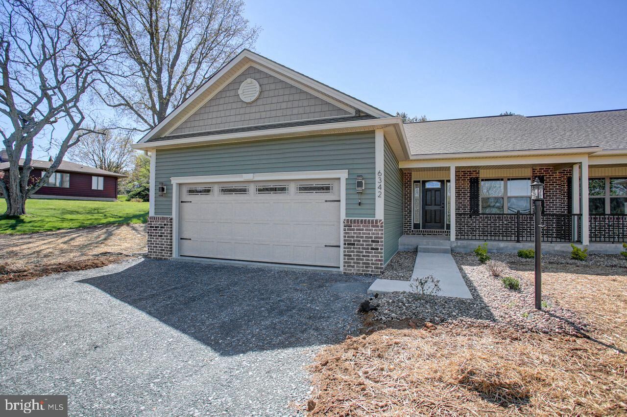 Property Photo:  6342 Penn National Drive  PA 17222 