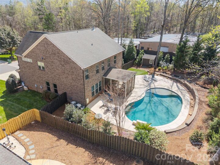 Property Photo:  921 Rock Forest Way  SC 29707 