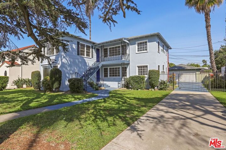 Property Photo: 4409 Victoria Park Dr CA 90019