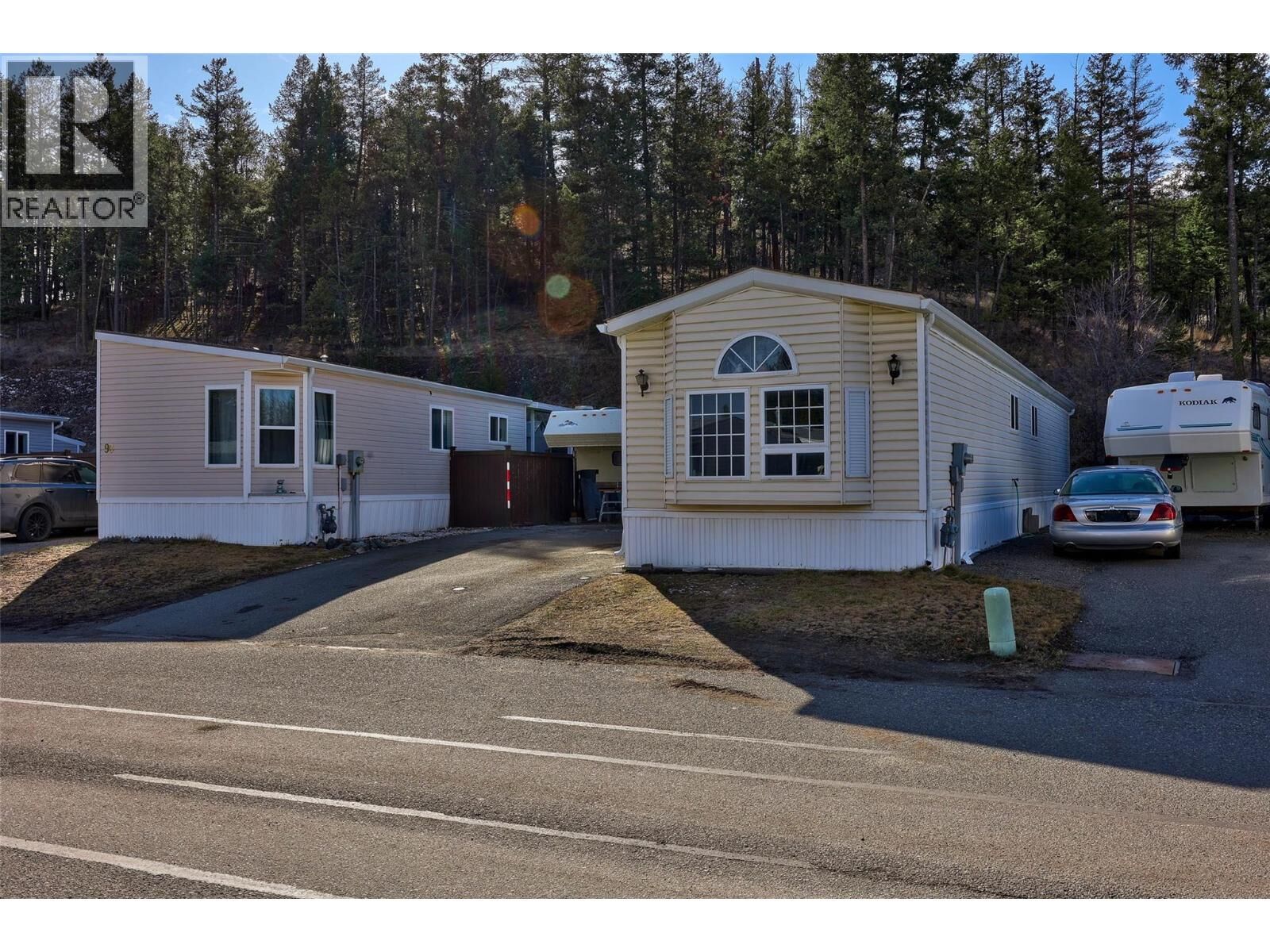 Property Photo: 1555 Howe Road 89 BC V1S 1Y4