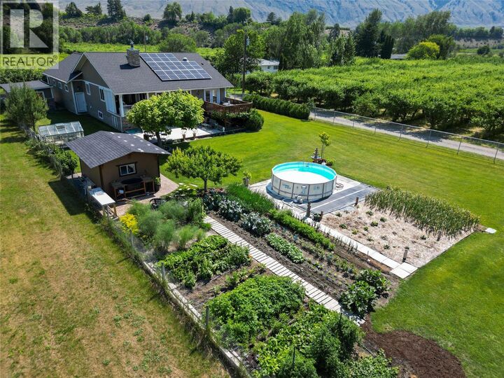 Property Photo: 2120 Ritchie Drive BC V0X 1C2